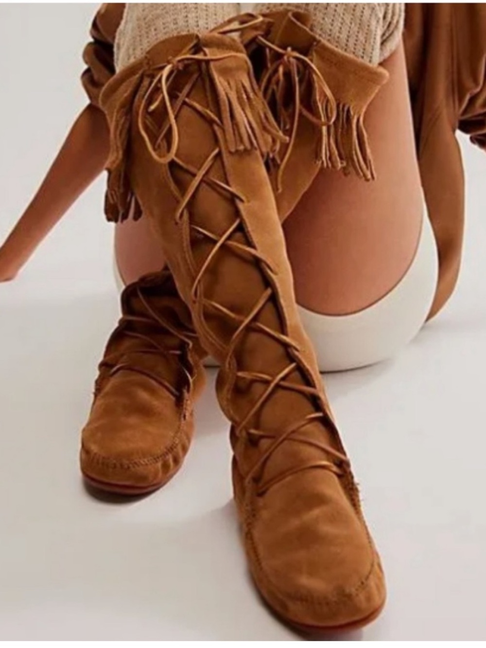 Minnetonka Front tie Lace Suede Knee High  fringe Boot 1422  size 8